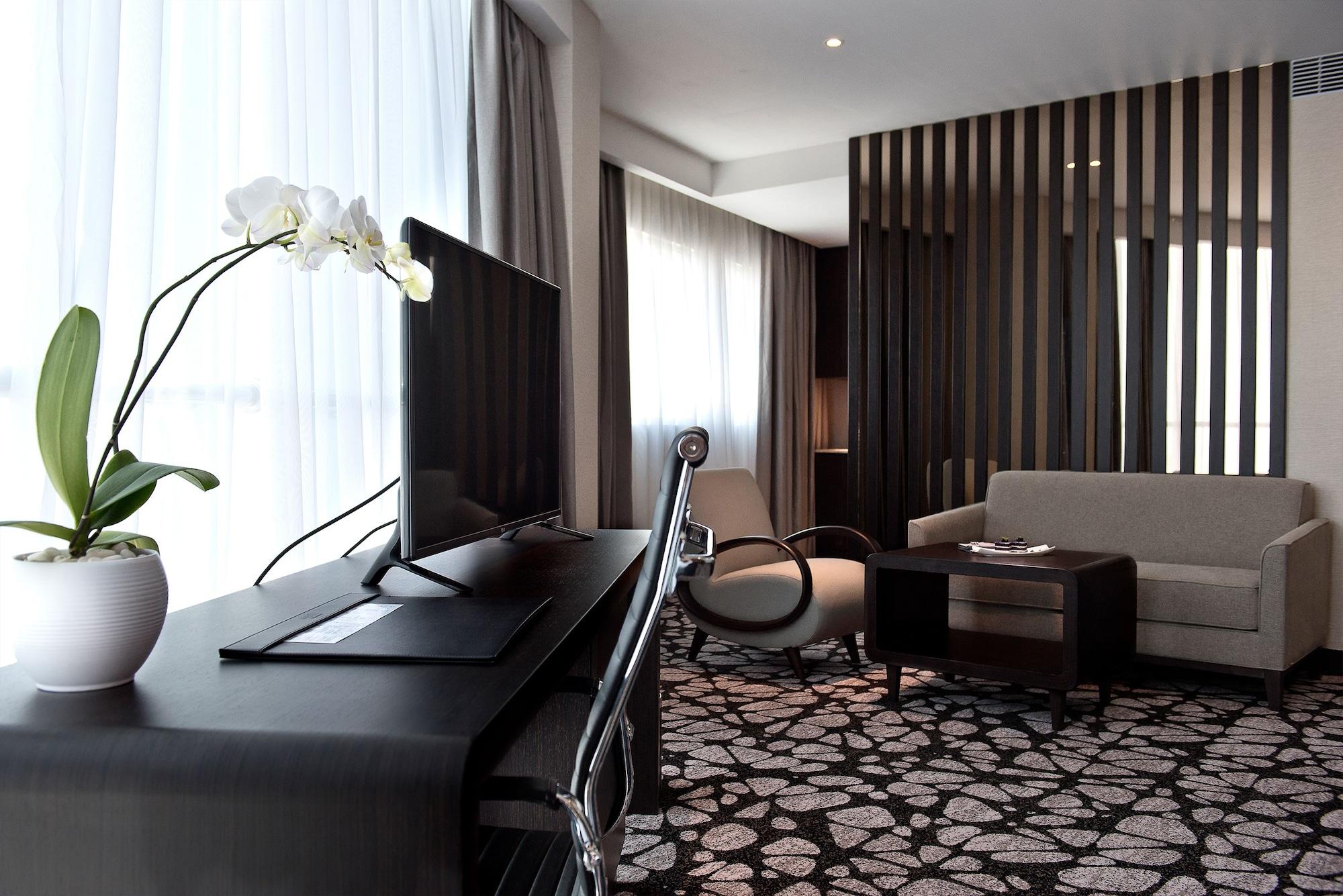 Hotel Melia Makassar Esterno foto