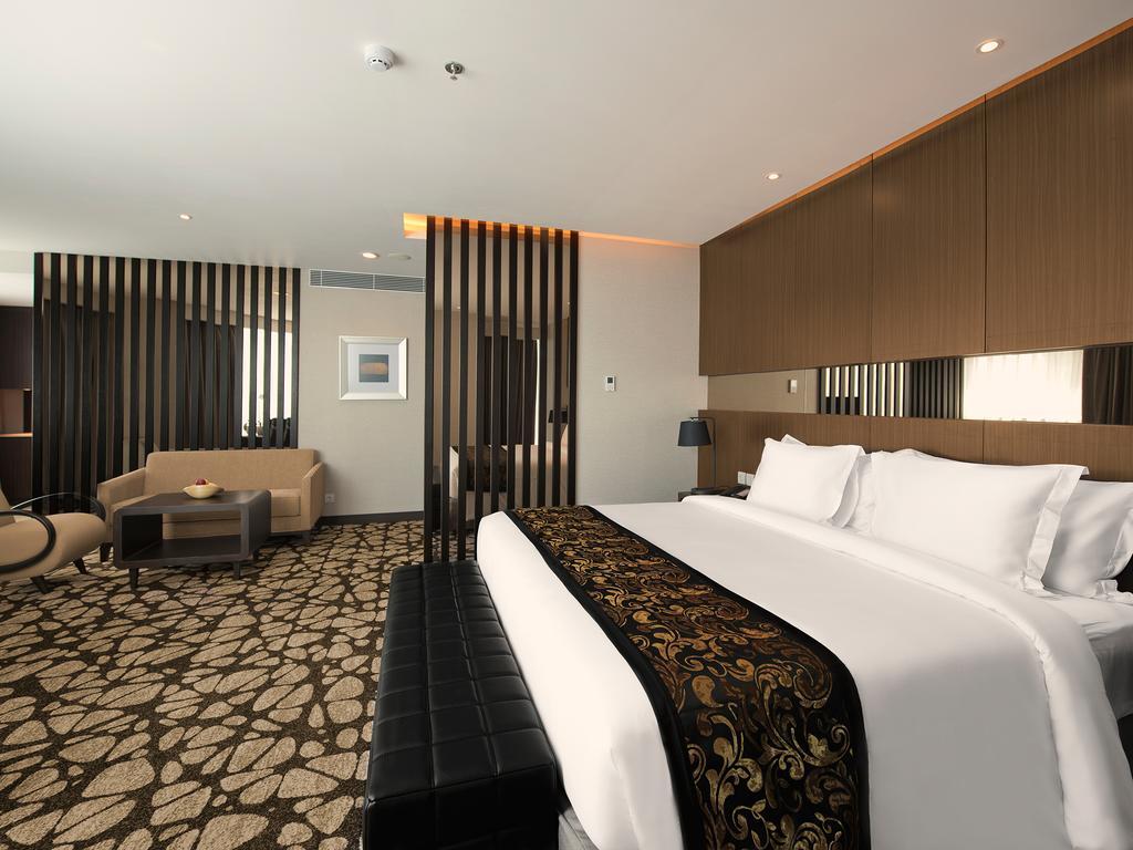 Hotel Melia Makassar Esterno foto